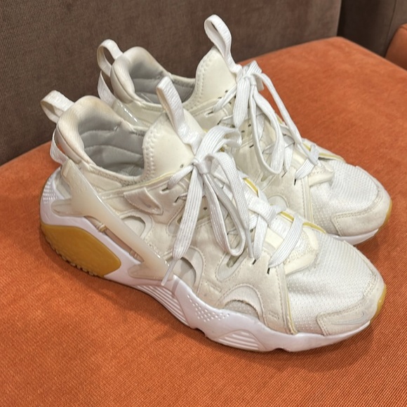 Nike Air Huarache Sneakers White / offwhite Size 8 - Picture 3 of 11